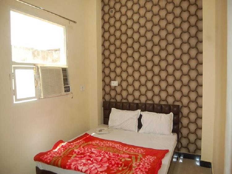 Mp Residency Ujaim Exterior foto